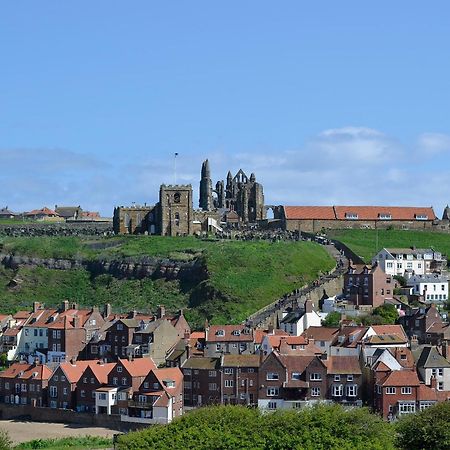 Tidal View Villa Whitby Eksteriør billede