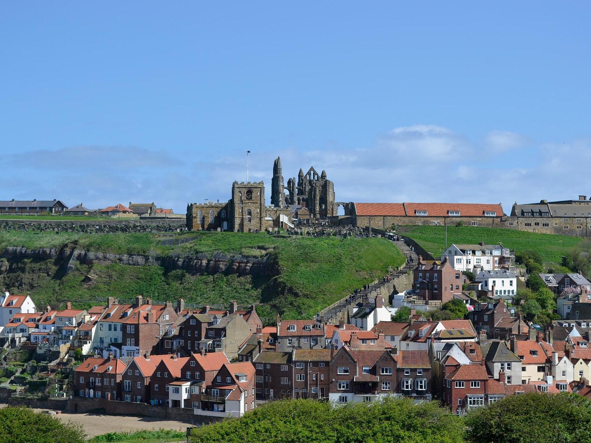 Tidal View Villa Whitby Eksteriør billede